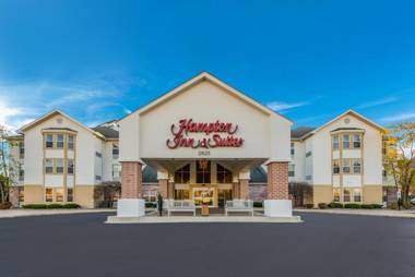 Hampton Inn & Suites Chicago-Hoffman Estates