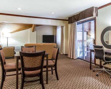 Quality Inn Macomb near University Area