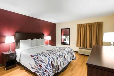 Red Roof Inn & Suites Monee