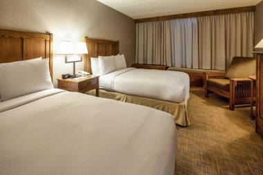 DoubleTree by Hilton Libertyville-Mundelein