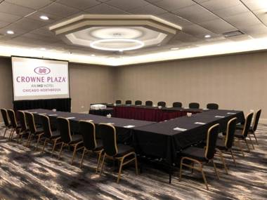 Crowne Plaza Hotel Chicago-Northbrook an IHG Hotel