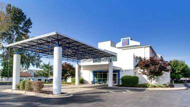 Motel 6-Springfield IL