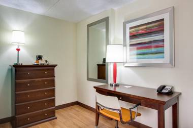 Hotel Indigo Chicago - Vernon Hills an IHG Hotel