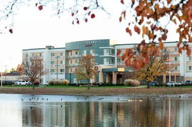 Courtyard by Marriott Evansville East