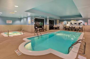 Holiday Inn Express Hotel & Suites Fort Wayne an IHG Hotel