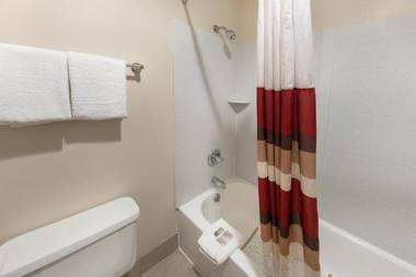 Red Roof Inn Fort Wayne