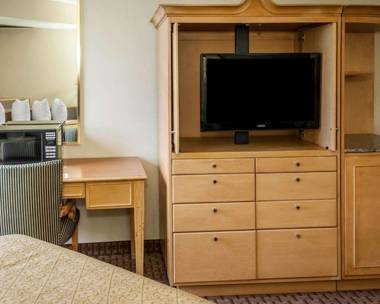 Quality Inn & Suites Greenfield I-70