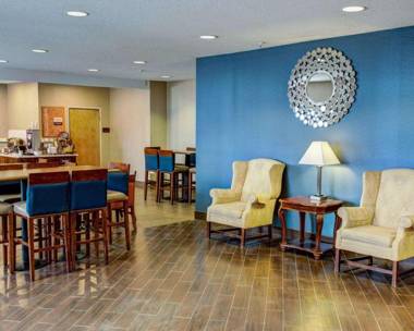 Comfort Inn North Greenfield