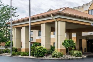 Quality Inn & Suites Evansville