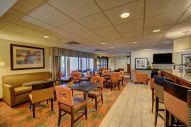 Hampton Inn Indianapolis-South