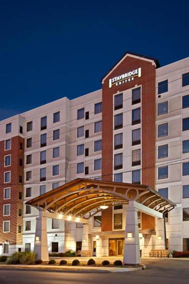 Staybridge Suites Indianapolis Downtown-Convention Center an IHG Hotel