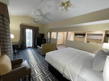 La Quinta Inn by Wyndham Indianapolis Airport Lynhurst