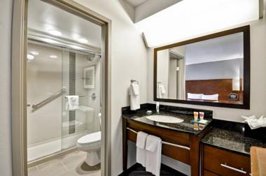 Keystone Inn and Suites