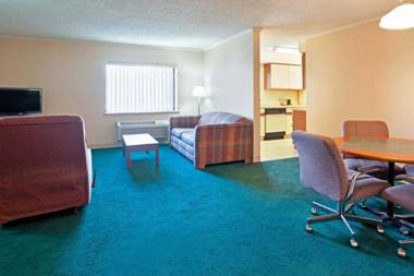 Norwood Inn & Suites Indianapolis East Post Drive