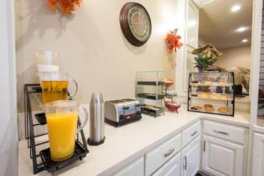 Fort Harrison State Park Inn