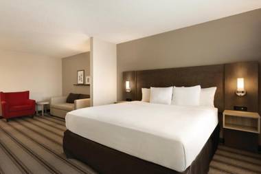 Country Inn & Suites by Radisson Indianapolis Airport South IN