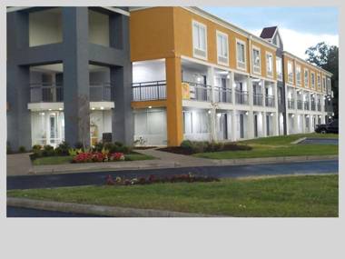 SureStay Plus Hotel by Best Western Indianapolis Northeast