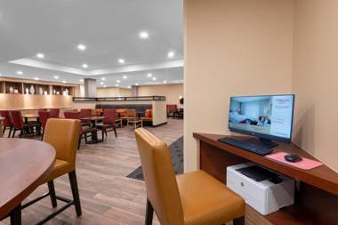 TownePlace Suites by Marriott Indianapolis Airport