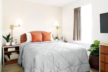 InTown Suites Extended Stay Indianapolis IN - Post Drive