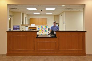 Candlewood Suites Lafayette an IHG Hotel