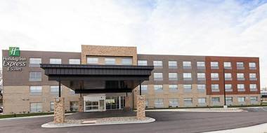 Holiday Inn Express & Suites - Michigan City an IHG Hotel