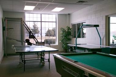 Essenhaus Inn & Conf. Center