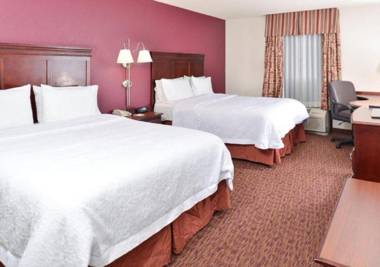 Hampton Inn & Suites Muncie