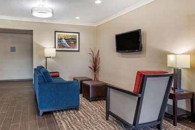 Comfort Inn & Suites Muncie