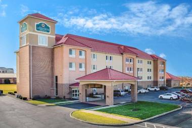 La Quinta by Wyndham Indianapolis Airport West