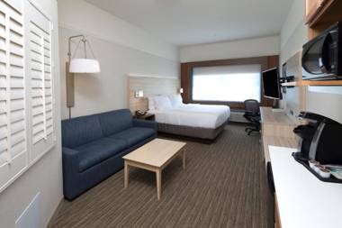 Holiday Inn Express & Suites - Portage an IHG Hotel