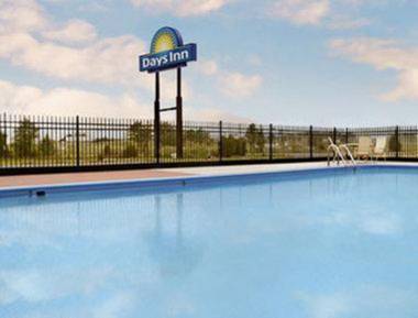 Days Inn by Wyndham Seymour