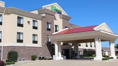 Holiday Inn Express Hotel & Suites Shelbyville an IHG Hotel