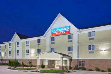 Candlewood Suites South Bend Airport an IHG Hotel