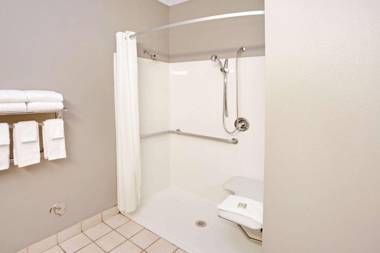 Super 8 by Wyndham South Bend