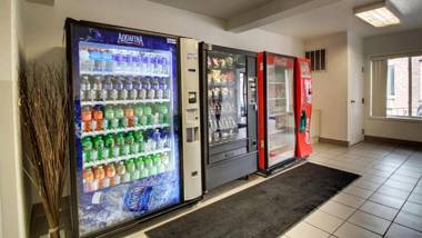 Motel 6-Altoona IA - Des Moines East