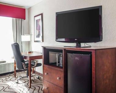 Quality Inn & Suites Altoona - Des Moines