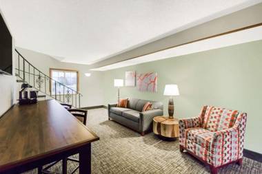 Ramada by Wyndham Ankeny