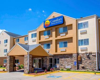 Comfort Inn & Suites Coralville - Iowa City near Iowa River Landing