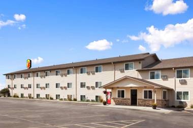 Super 8 by Wyndham Council Bluffs IA Omaha NE Area