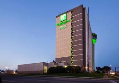 Holiday Inn Des Moines-Downtown-Mercy Campus an IHG Hotel