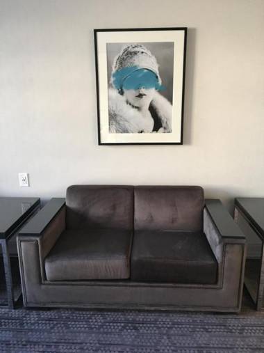 Renaissance Des Moines Savery Hotel