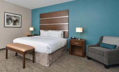 Hampton Inn & Suites Des Moines Downtown