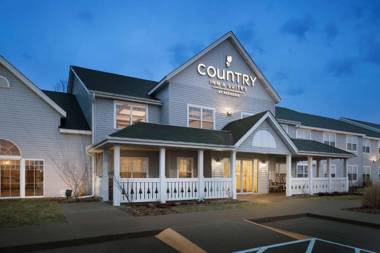 Country Inn & Suites by Radisson Grinnell IA
