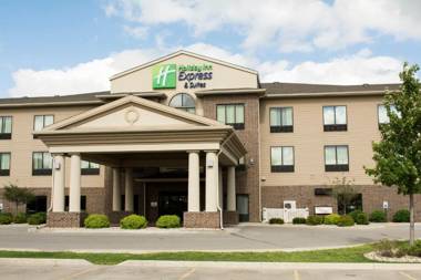 Holiday Inn Express & Suites - Mason City an IHG Hotel