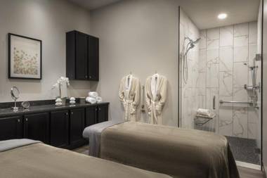 The Warrior Hotel Autograph Collection