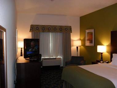 Holiday Inn Express and Suites Urbandale Des Moines an IHG Hotel