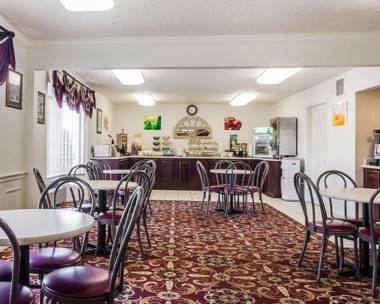 Quality Inn & Suites Des Moines