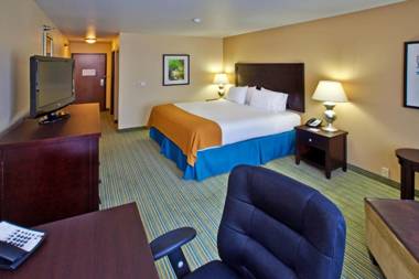 Holiday Inn Express- Waterloo/Cedar Falls an IHG Hotel