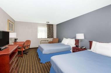 Days Inn by Wyndham West Des Moines - Clive