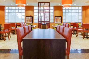 Drury Inn & Suites West Des Moines